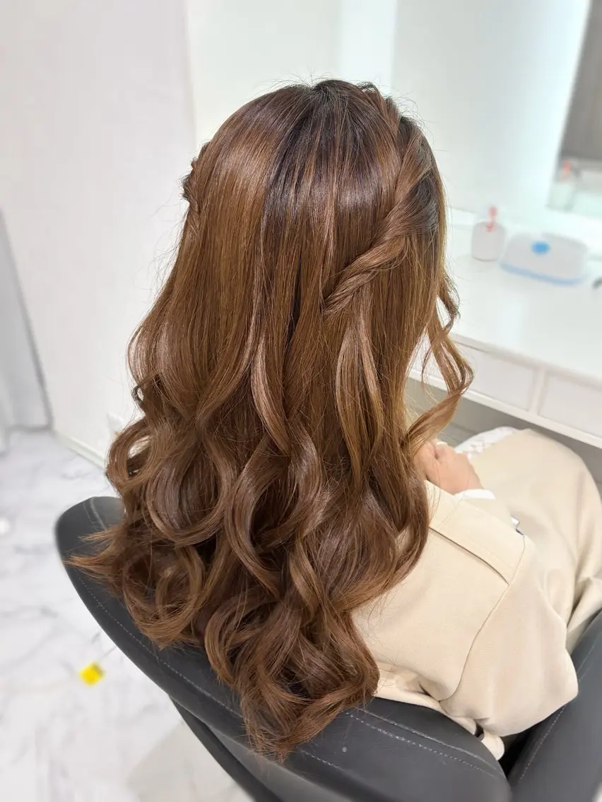 ロング ヘアセット ヘアセット専門店 Rのヘアスタイル