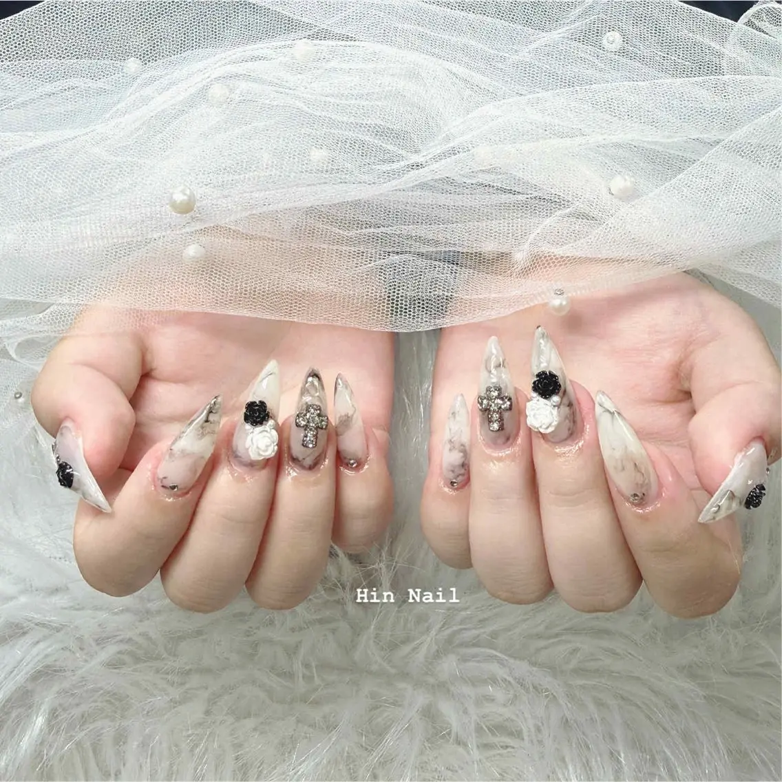 ネイル ハンドネイル HIN NAILのネイルデザイン