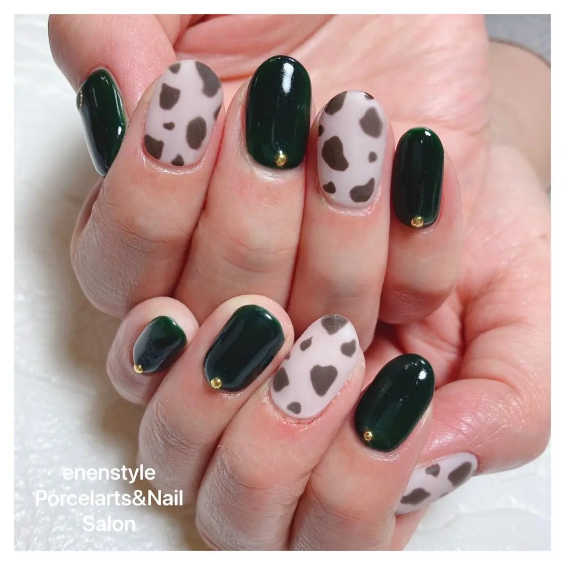ミディアム ネイル ハンドネイル 🐾enen style 🐾のネイルデザイン