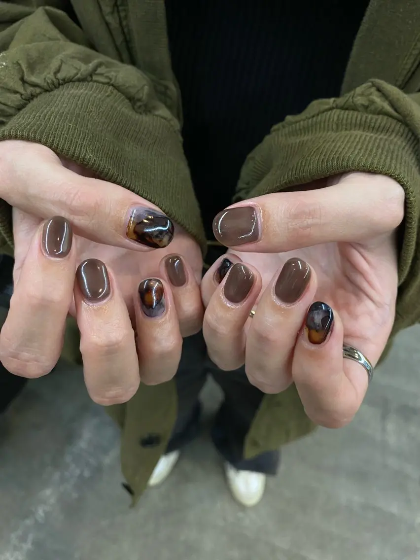 ネイル アートネイル シンプルネイル 栗林 実莉のネイルデザイン