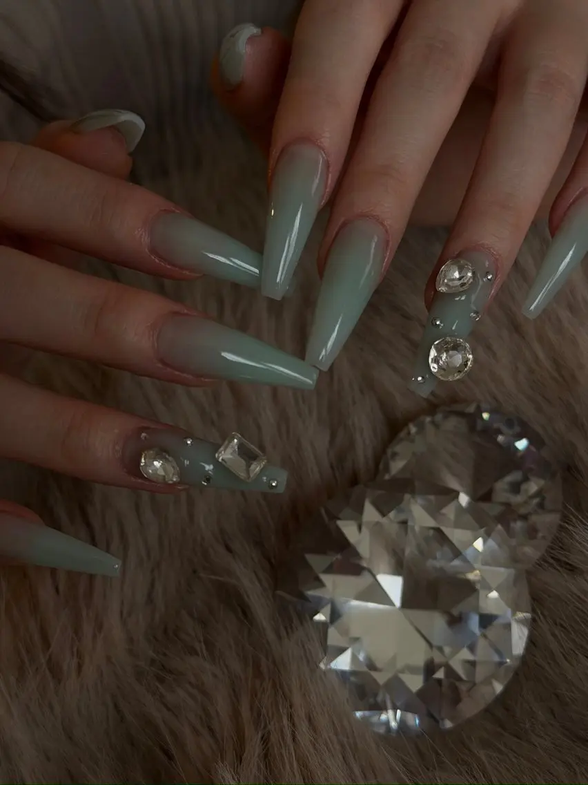 ネイル ハンドネイル nail salon amiのネイルデザイン