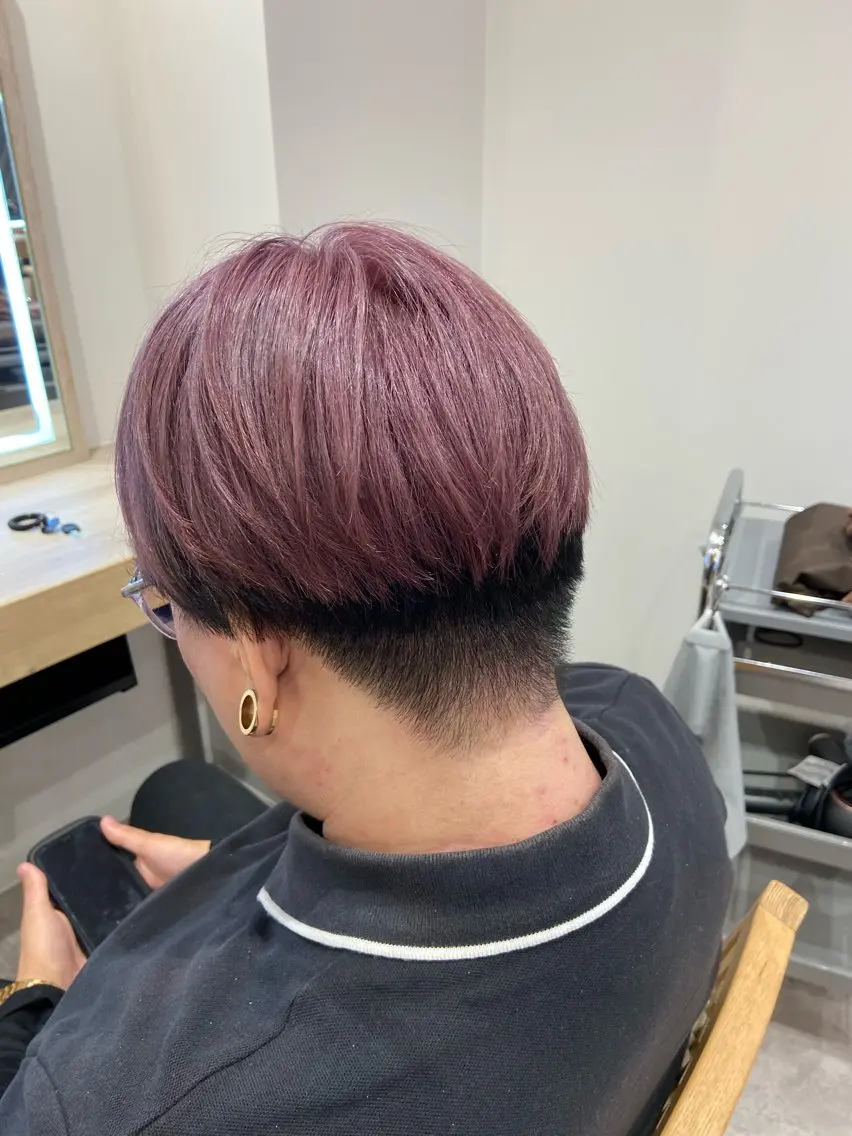 カラー メンズ ヘアカラー みなみ みずきのヘアスタイル