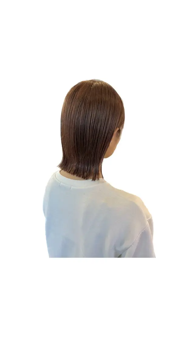 ミディアム カラー 切りっぱなしボブ ベージュカラー ピンクカラー ピンクベージュ ボブ カット ヘアカラー トリートメント ナチュラル＆ラフヘア 松尾 凌のヘアスタイル