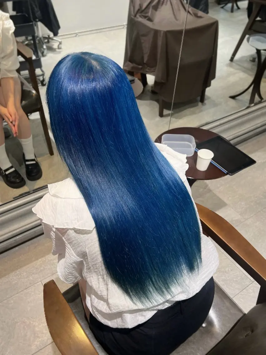 ロング カラー 🎀ハイトーン・艶 カラー HANA🎀のヘアスタイル
