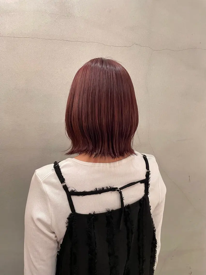 ミディアム カラー レッドカラー 樋口 花穂のヘアスタイル