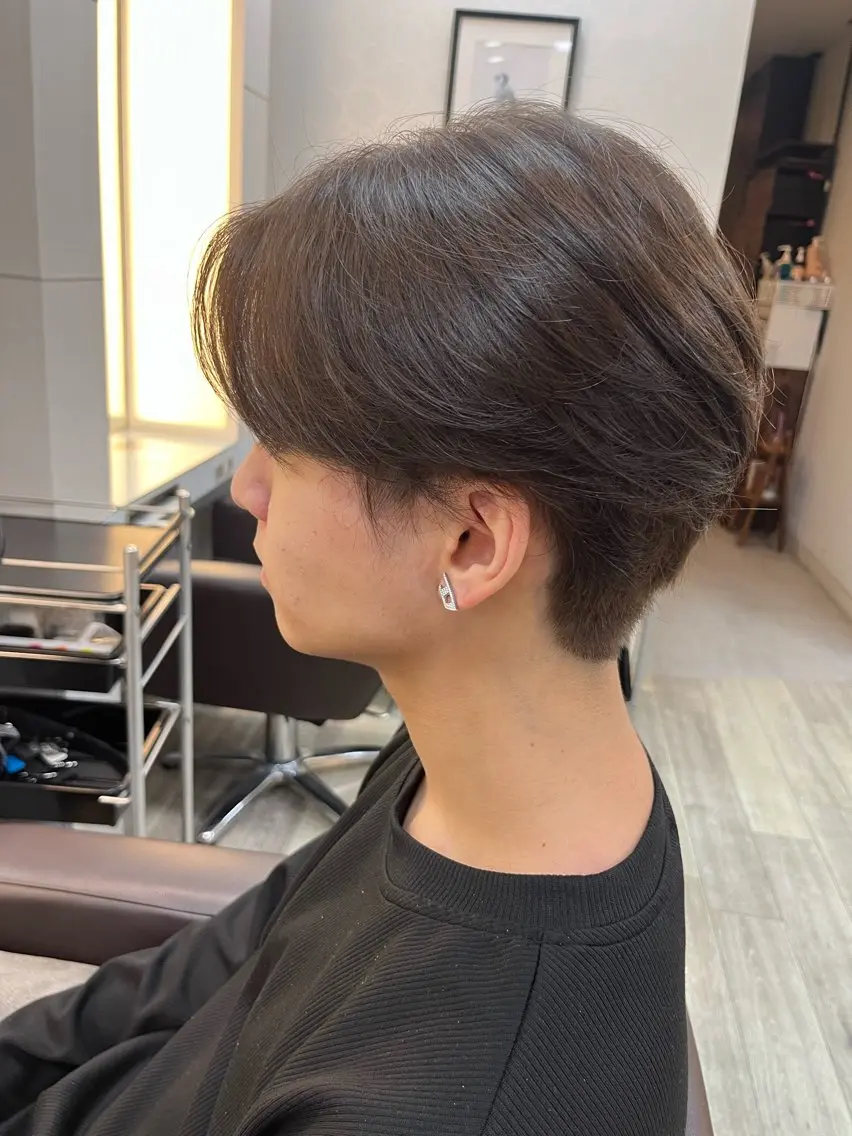 カラー メンズ アッシュ アッシュグレー よう しえんのヘアスタイル