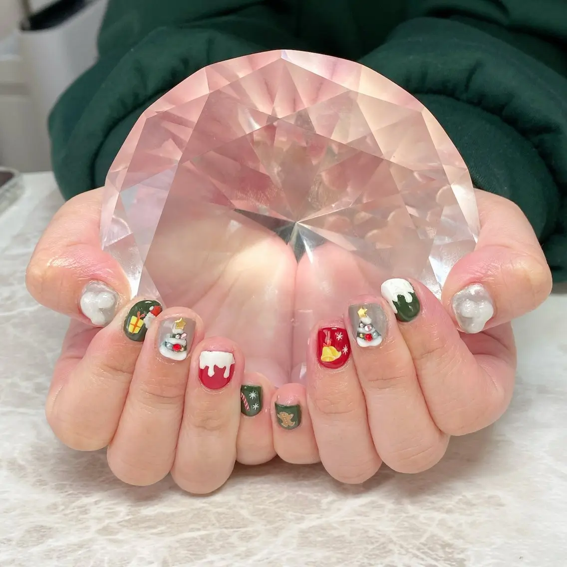 ネイル ハンドネイル ゆぴねいる yupinailのネイルデザイン