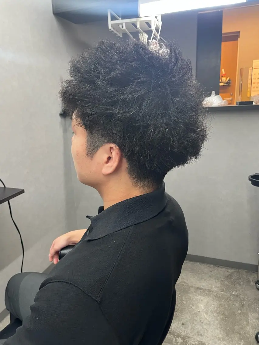 パーマ 🌹ミラクル美容師 🌹ブリーチくっぽのヘアスタイル