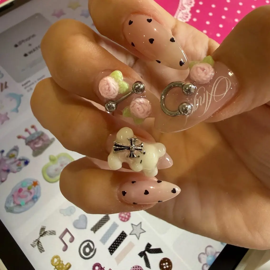 ネイル ハンドネイル Amuly. Narumiのネイルデザイン