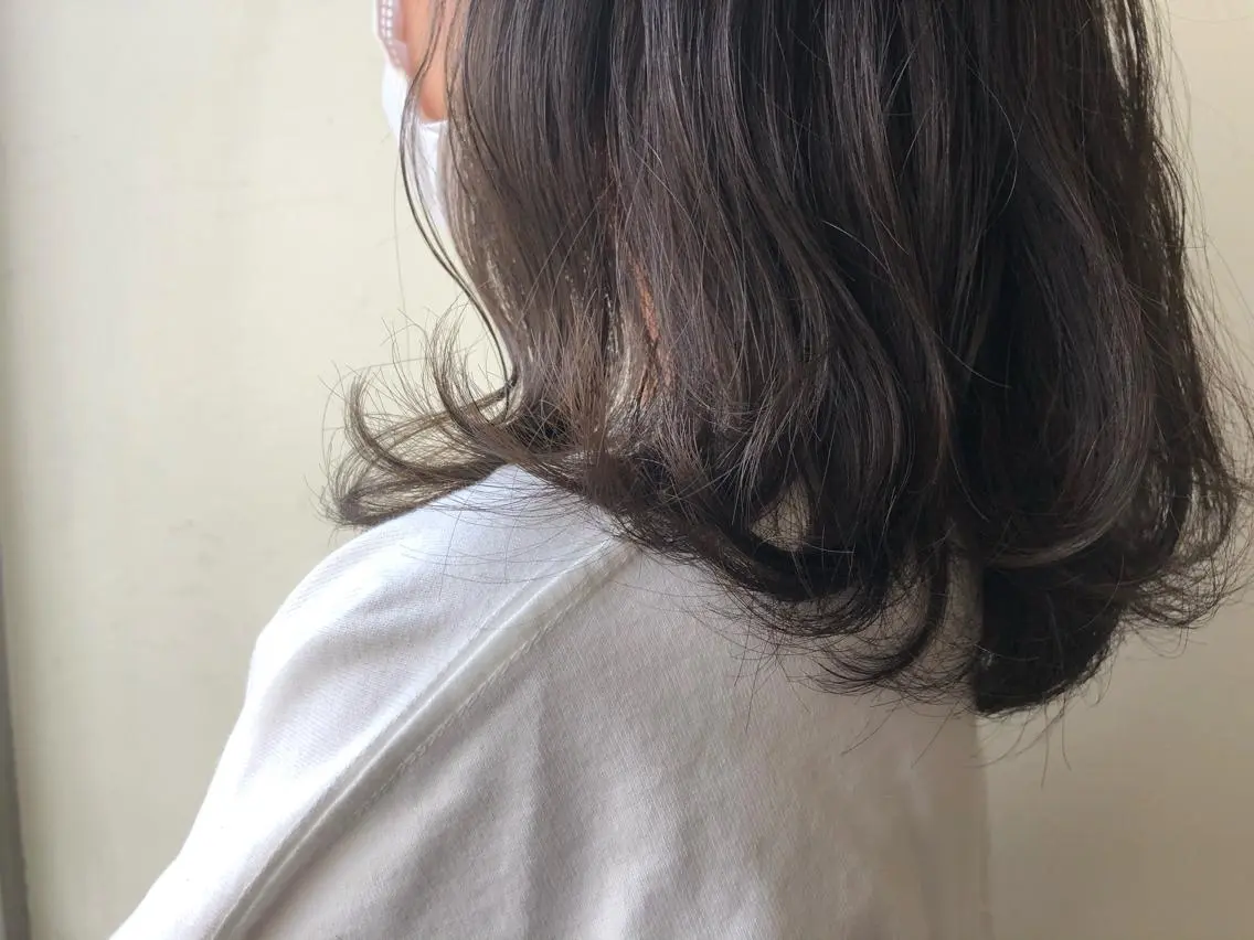 ミディアム カラー ヘアアレンジ アッシュ 透明感カラー ヘアカラー トリートメント 🌻韓国風ヘア🌻 ✨🌷ナナコ🌷のヘアスタイル