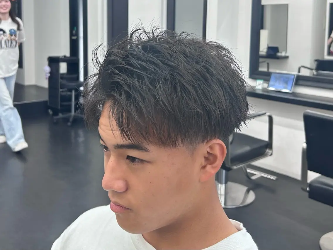 メンズ 🔥メンズパーマ特化 🔥¥7700/のヘアスタイル