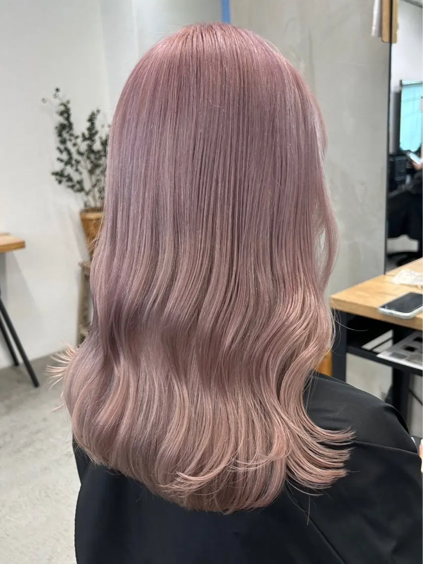 【🌿ケアブリーチ💫🌱】カット+ダブルカラー+うる艶トリートメントの写真