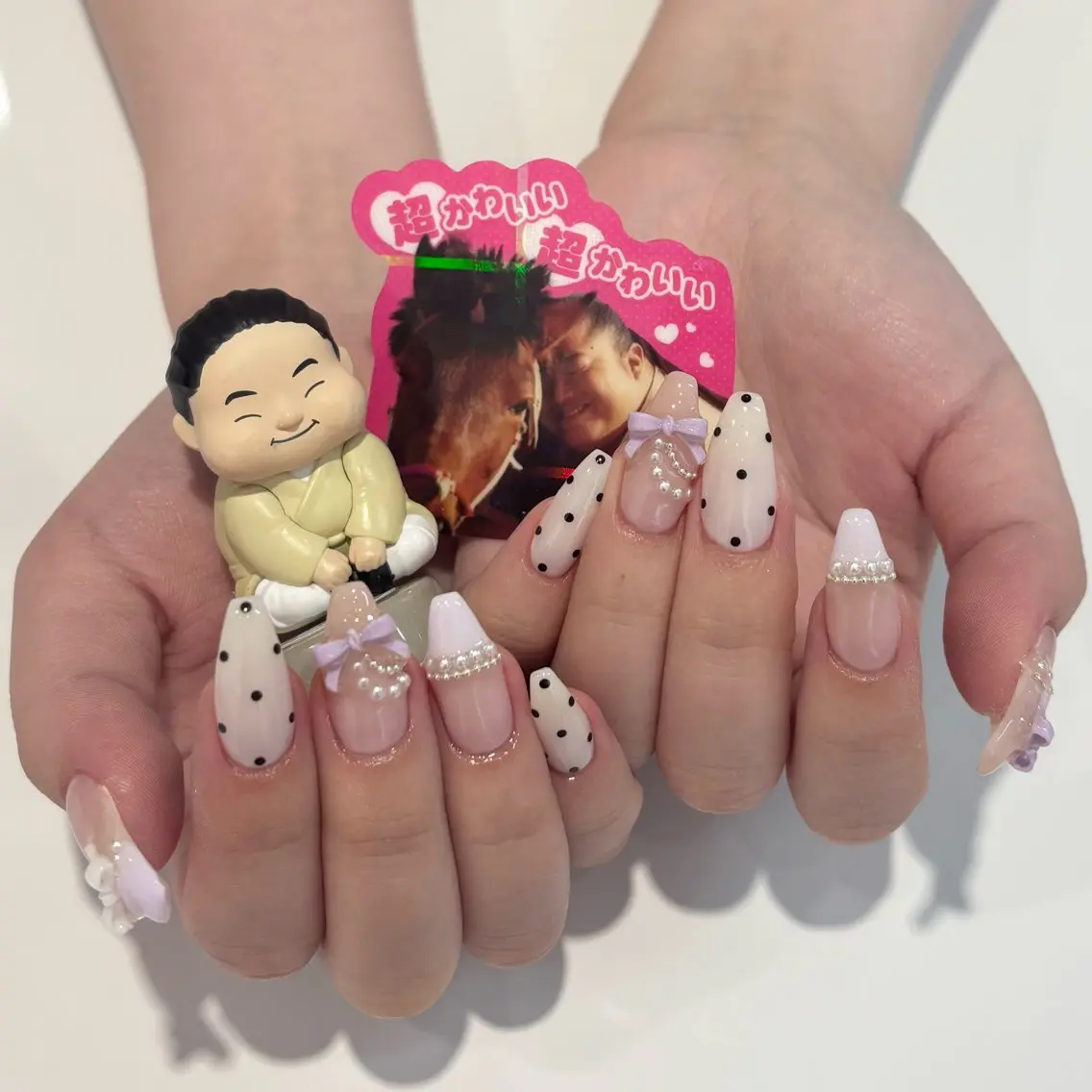 ネイル ドット フレンチネイル ガーリー 持ち込み リボン モデル様募集中♡ Kokomi🍮のネイルデザイン