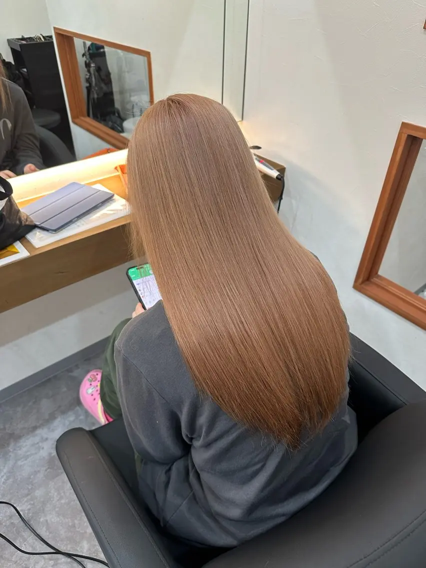 ⭐カラーモデル⭐韓国式ブリーチなしカラーで透明感を出しましょう！の写真
