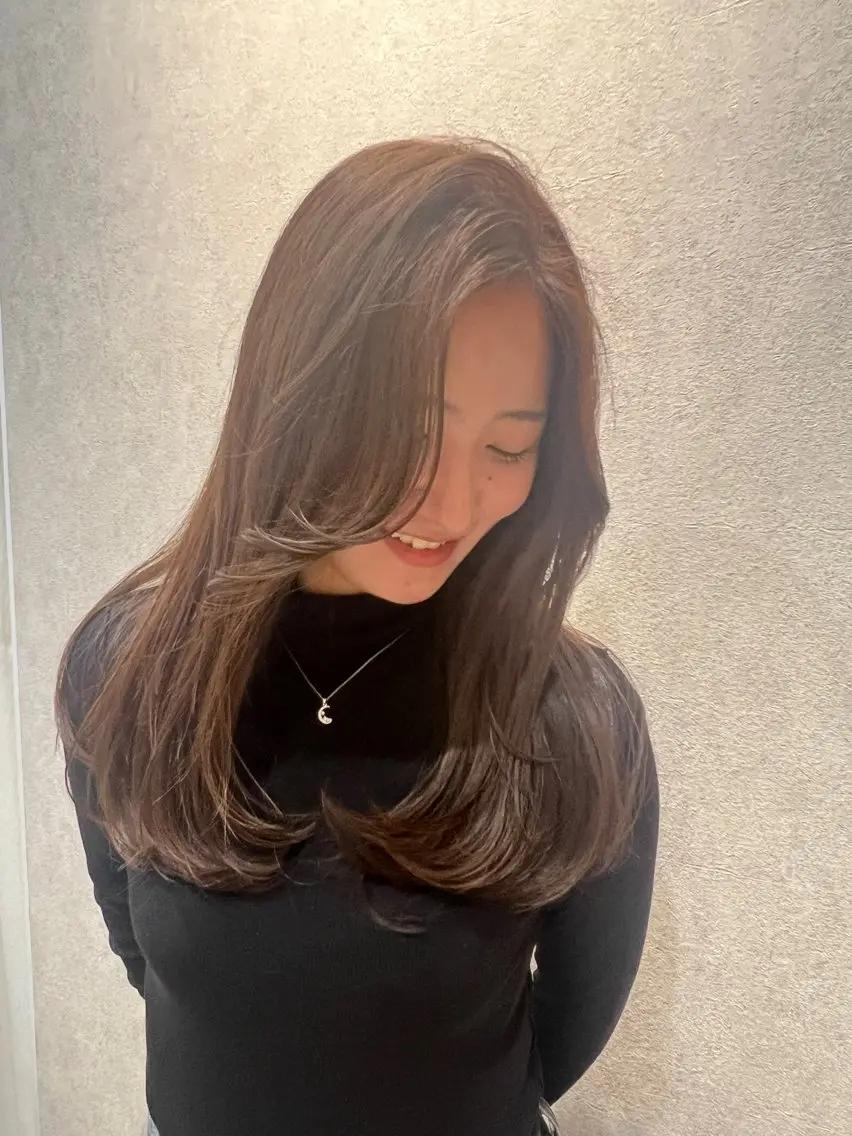 ロング カラー ブラウンカラー 韓国風ヘア レイヤーカット Ⓜ️irai ✮のヘアスタイル