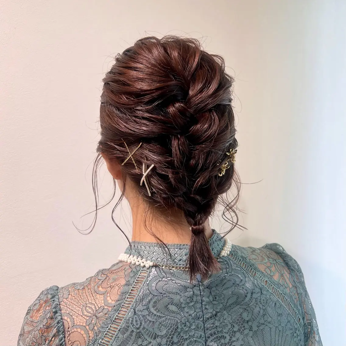 ミディアム ヘアアレンジ 結婚式・ブライダル ボブ ヘアセット 𝙎𝙚𝙞𝙧𝙖 ☆カット/パーマのヘアスタイル