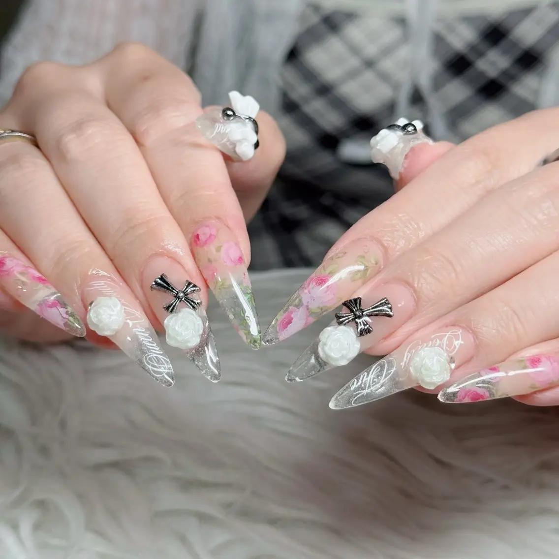 ネイル フットネイル フレンチネイル グラデーション 韓国ネイル ロングネイル ハンドネイル Hani Nail Salonのネイルデザイン