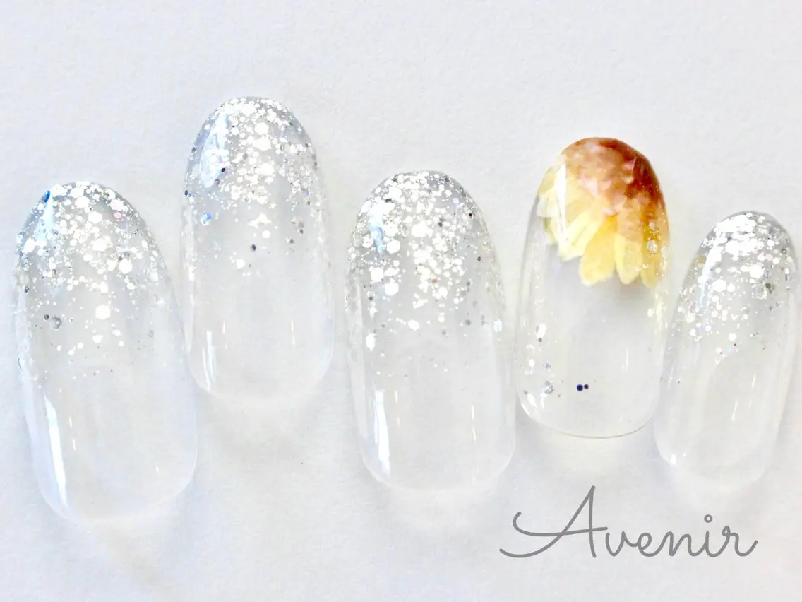 ネイル ハンドネイル Avenir 表参道 nail＆eye予約のネイルデザイン