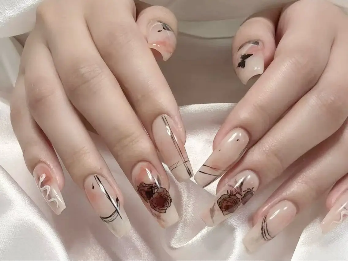 ネイル ジョリ kasumi🌹💅のネイルデザイン