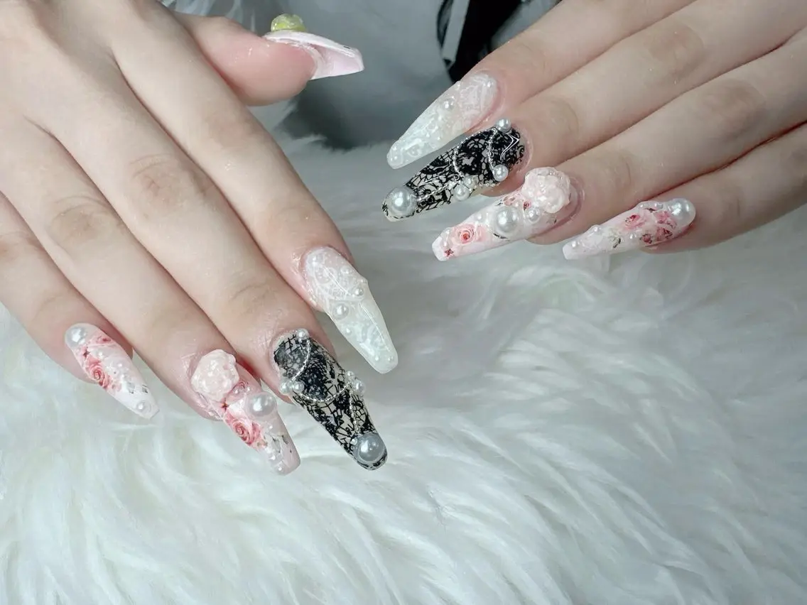 ネイル ブルー フットネイル フレンチネイル 韓国ネイル マグネットネイル ハンドネイル ハンドケア Hara Nail 【持ち込みOK】のネイルデザイン