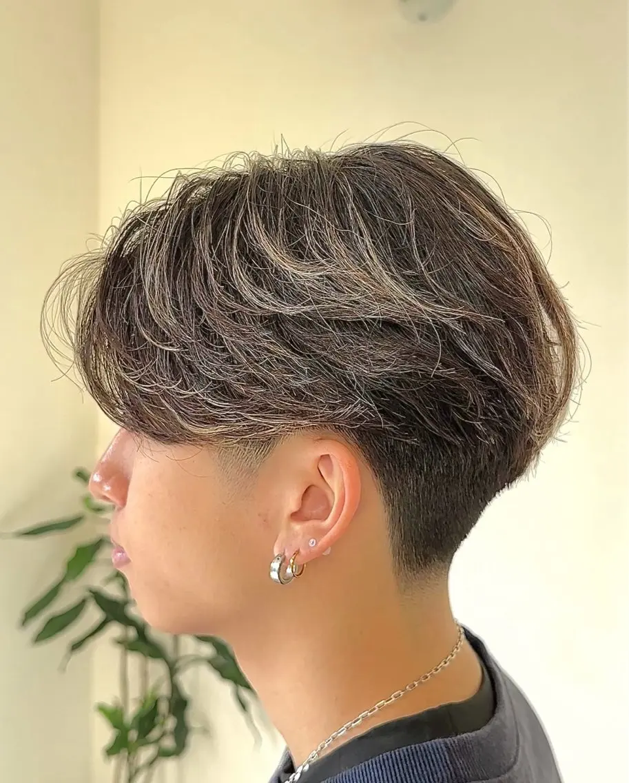 メンズ センターパート フェードカット カット RITZ 小平颯真のヘアスタイル