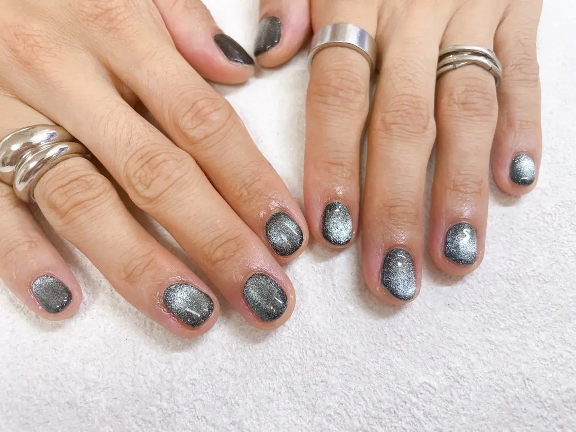 ネイル オーロラネイル フラワーネイル フットネイル フレンチネイル ジェルネイル ハンドネイル mogunail &blowのネイルデザイン