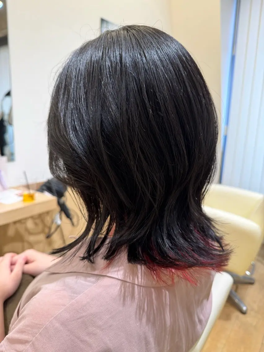 ミディアム カラー ミディアムレイヤー アッシュ ブリーチ インナーカラー ピンクカラー カット ヘアカラー トリートメント bloomsweet 鈴木駿平のヘアスタイル