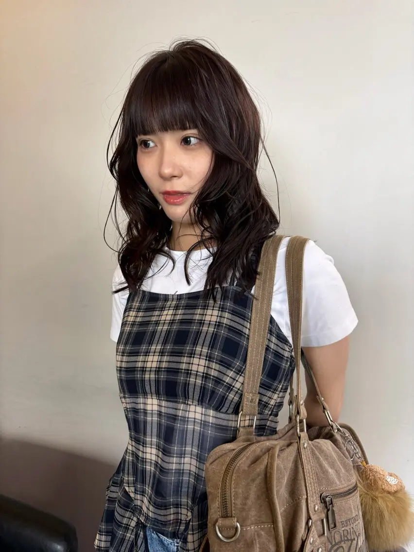 セミロング カラー ヘアカラー ハイトーン レイヤー🎀meiのヘアスタイル