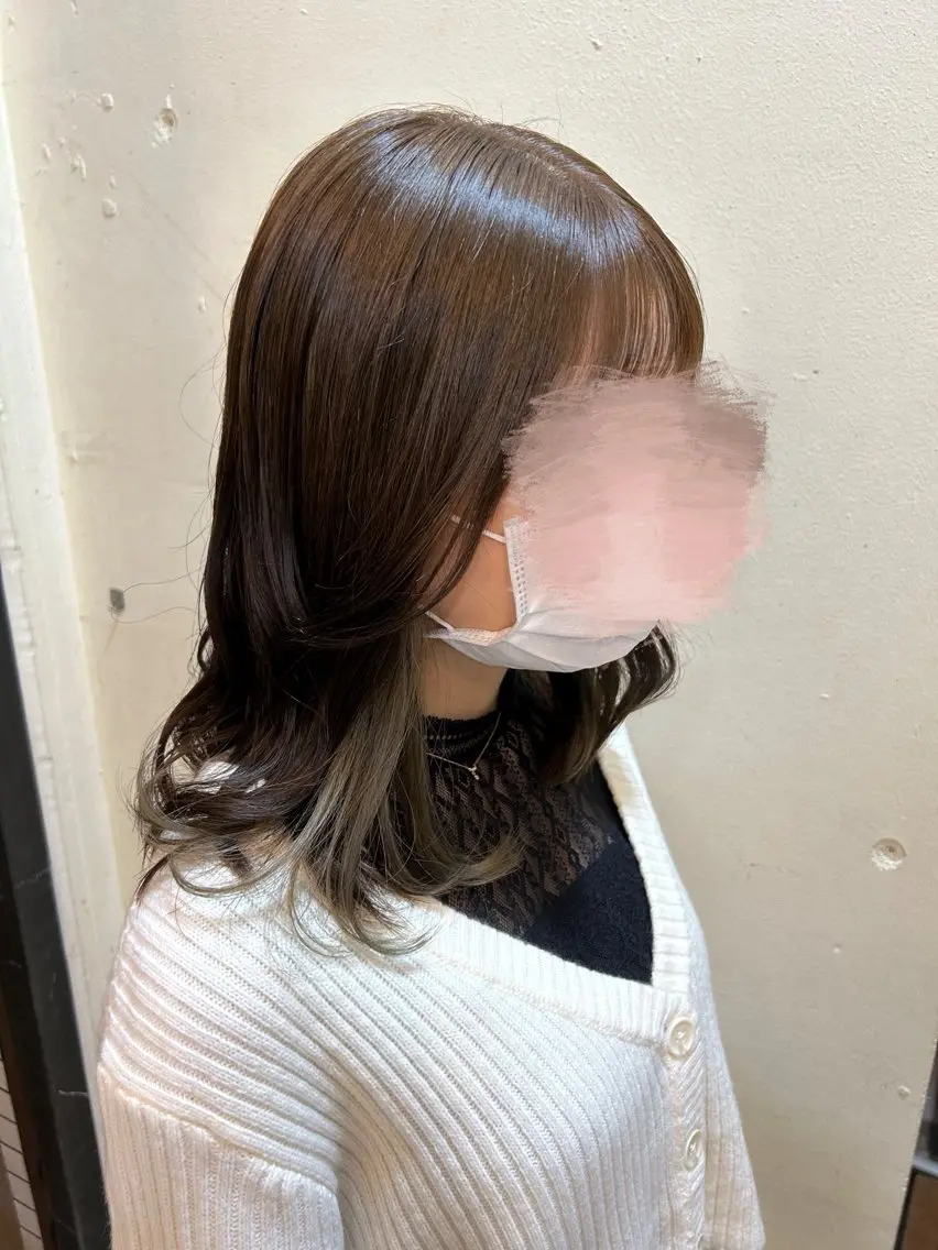 ミディアム カット ヘアカラー トリートメント 高津 千慧のヘアスタイル