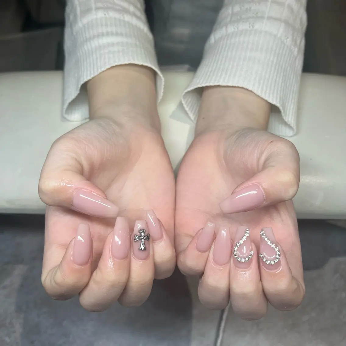 ネイル ハンドネイル IROHA nail Ami🐊🎀のネイルデザイン