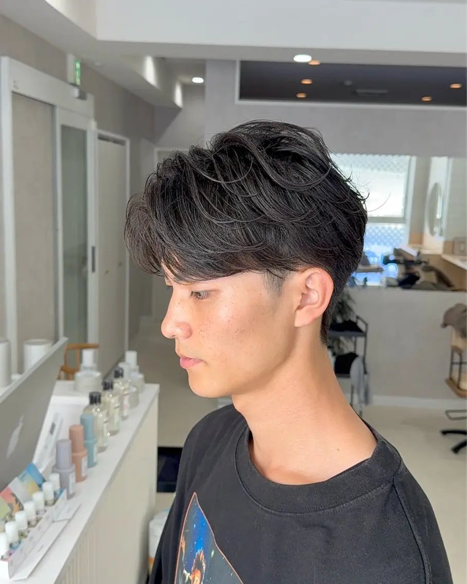 ショート パーマ メンズ カット パーマ トリートメント 【東北メンズヘア1 位受賞🥇】本間祐太のヘアスタイル