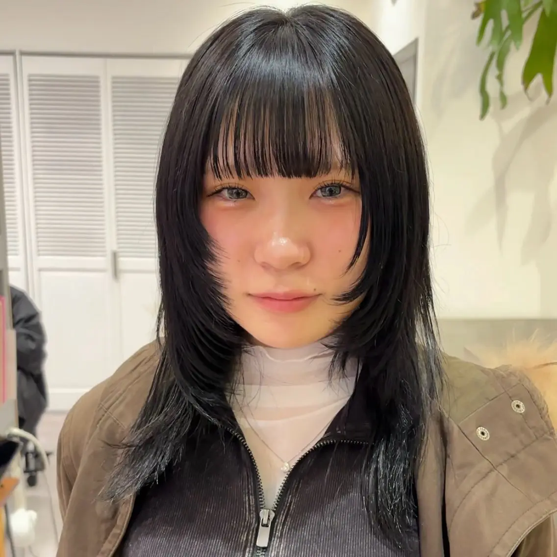 ショート カラー カット ヘアカラー 矯正パーマ、ベージュ ボブカット🫧のヘアスタイル