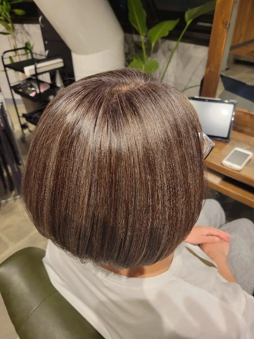 ミディアム ブリーチハイライト✨ 山口そらのヘアスタイル