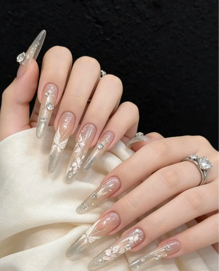 【HAND】チップ長さ出し10本+持ち込みデザイン10本の写真