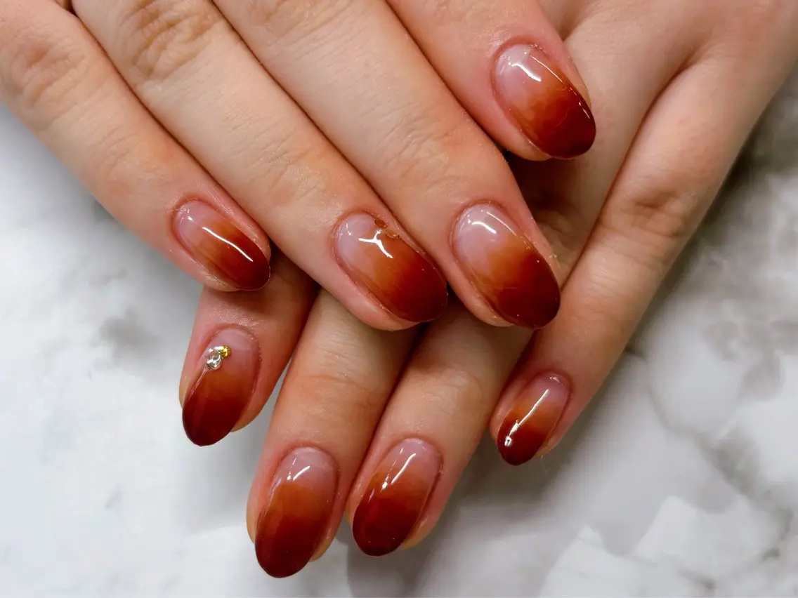 ネイル ブラウン クリアネイル グラデーション Lani🌈Nail Konatsuのネイルデザイン
