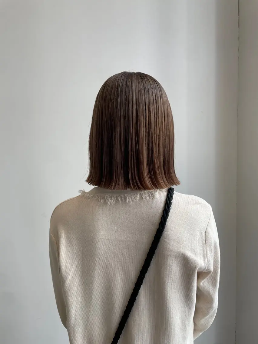 ミディアム カット ナチュラルカラー 児玉優香のヘアスタイル