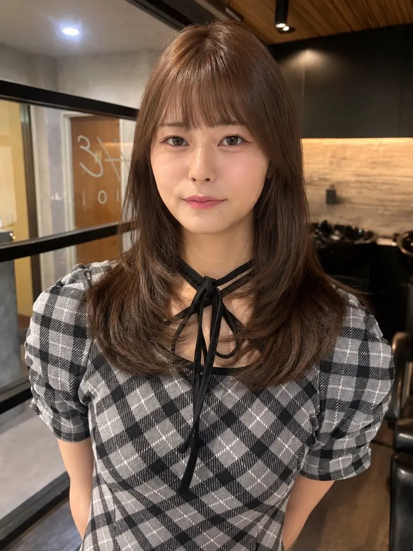 『ダメージレスに赤みを最大限にけずる圧倒的透明感』【高濃度マイクロバブル使用】ブリーチなしダブルカラーの写真