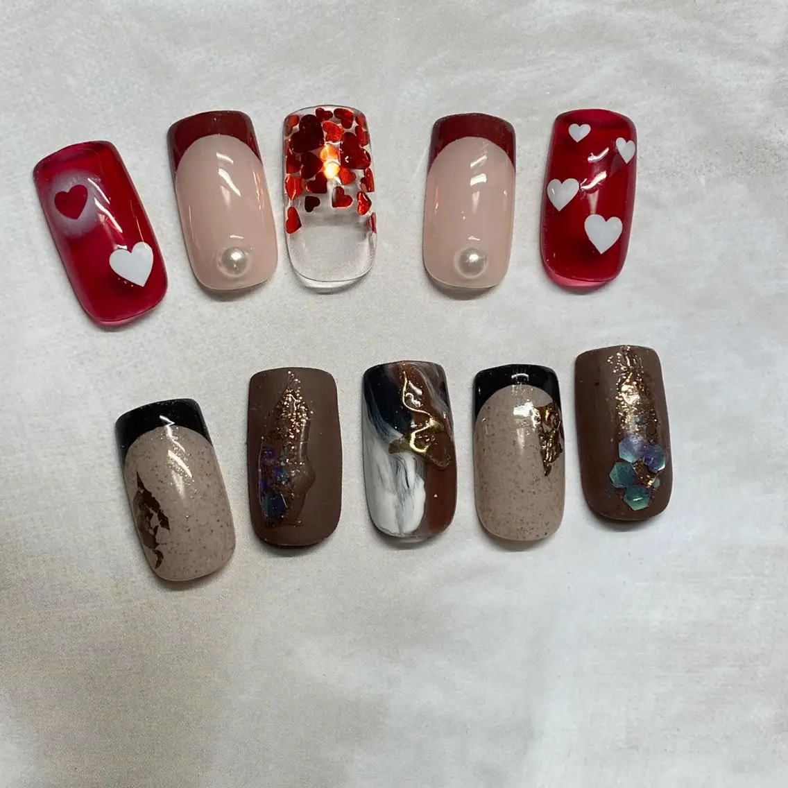 ネイル フレンチネイル バレンタイン aneu. -アヌ- 💅🫧reinaのネイルデザイン