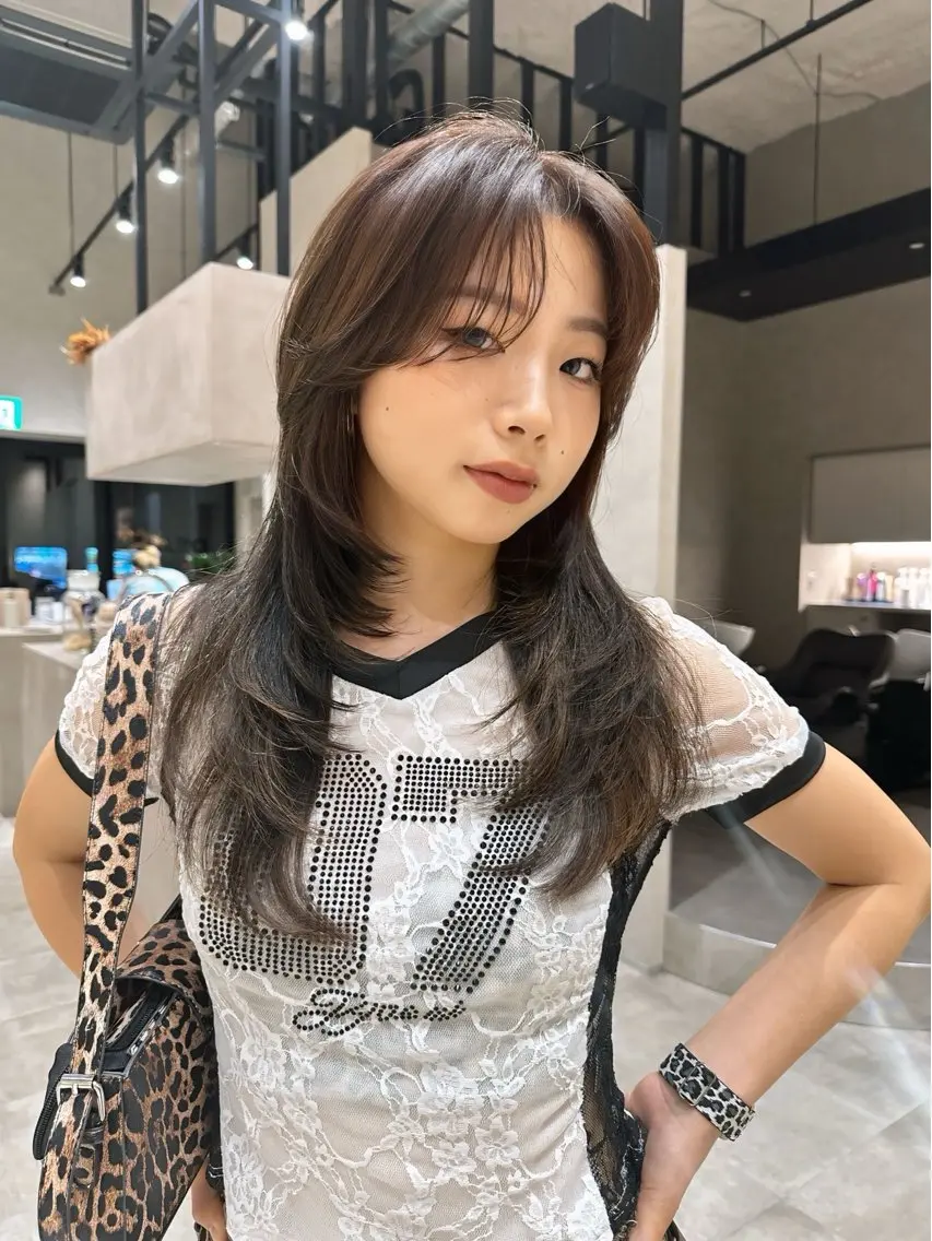 ロング ハイレイヤー レイヤーカット カット トリートメント 盛れるカットカラー DEAN豊橋店のヘアスタイル