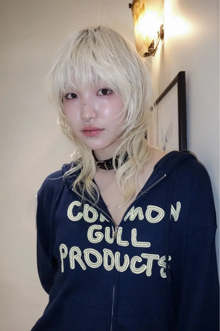 ミディアム ヘアカラー トリートメント 🦋デザインカラー /ブリーチ🥀恵佑のヘアスタイル