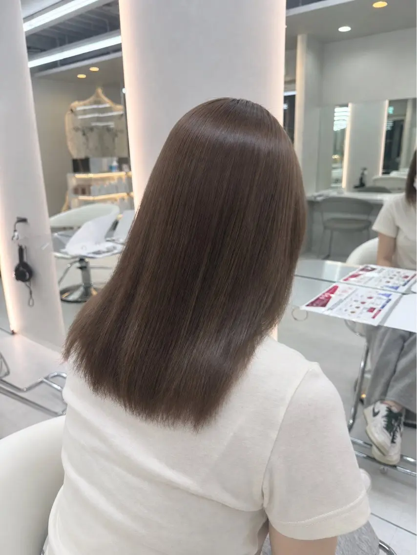 ロング カラー ベージュカラー ブリーチ ピンクカラー ピンクベージュ 🫧 透明感カラー/ Karin 🫧のヘアスタイル