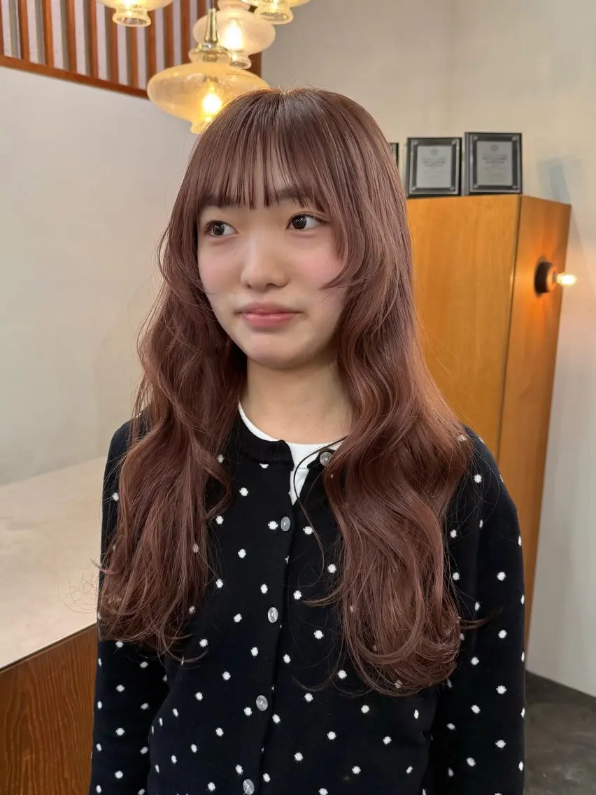 ロング カラー ベージュカラー ピンクカラー ピンクベージュ ヘアカラー トリートメント コノカ/暖色カラー/ 透明感カラーのヘアスタイル