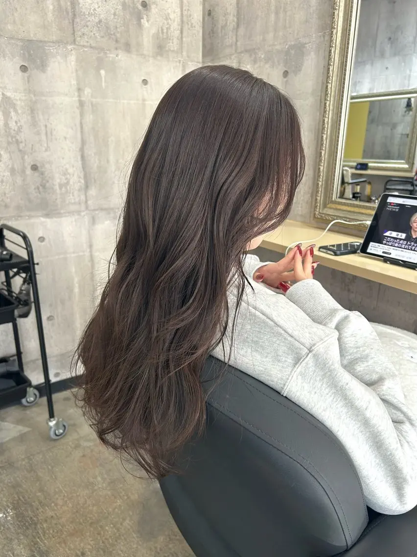 カラーのみクーポン🐰🩷カラーケアトリートメント付き✨の写真