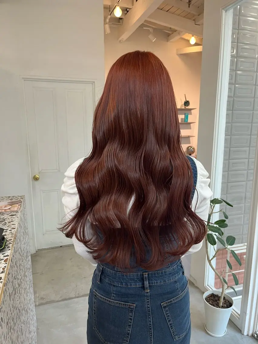 ロング カラー オレンジ オレンジレッド レッドカラー MARIKA 透明感 / 透け感ヘア🪄のヘアスタイル