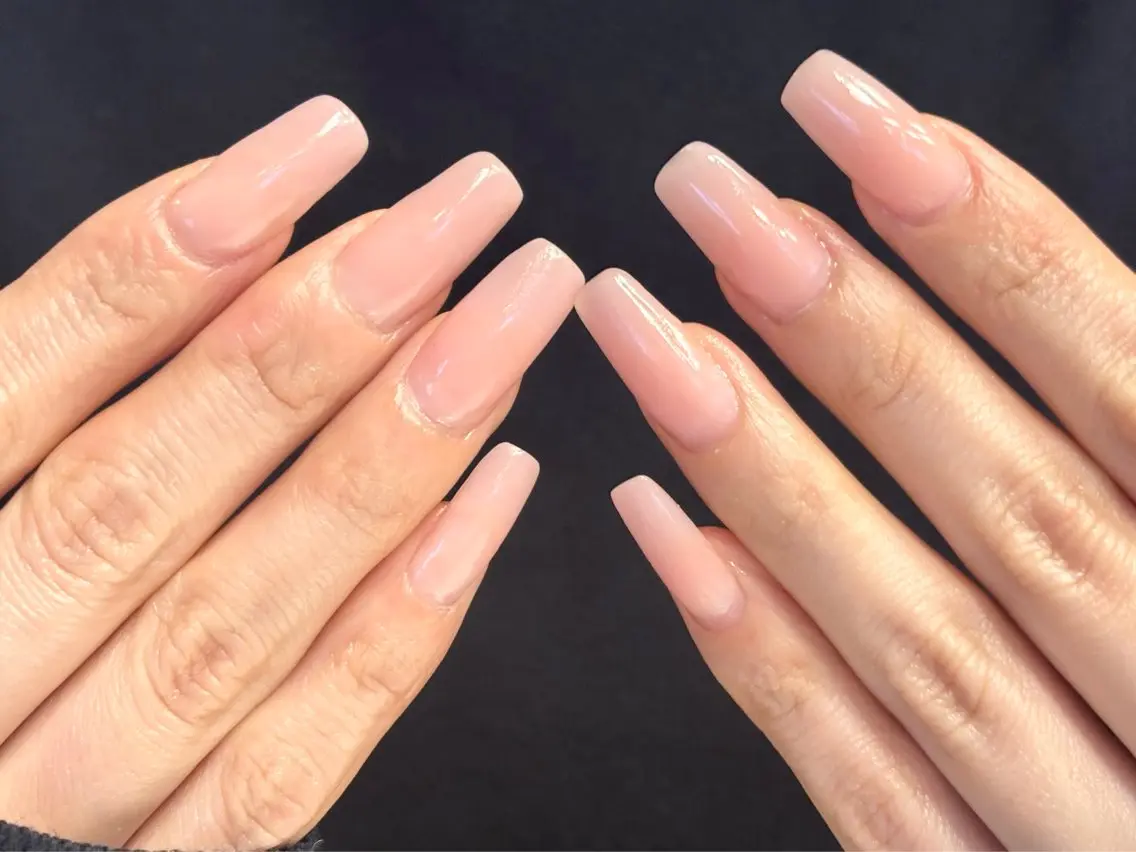 ネイル シンプルネイル gloss by KAOのネイルデザイン