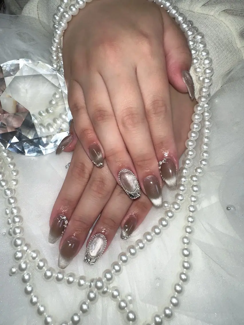 ネイル ロングネイル マグネットネイル スカルプネイル ワンホンネイル ハンドネイル icy nail れいあのネイルデザイン