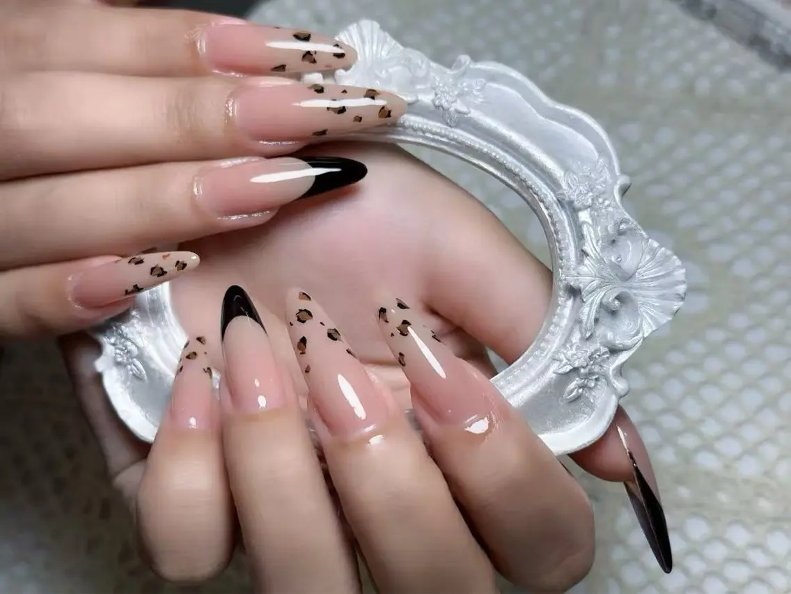 ネイル MOE🍒´- nailのネイルデザイン
