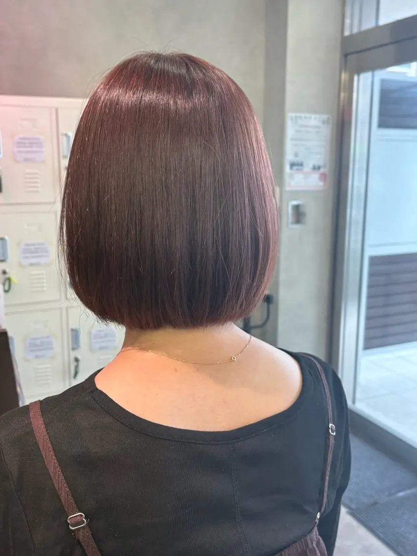 ショート ボブ カット ヘアカラー トリートメント ナルミ ケイスケのヘアスタイル