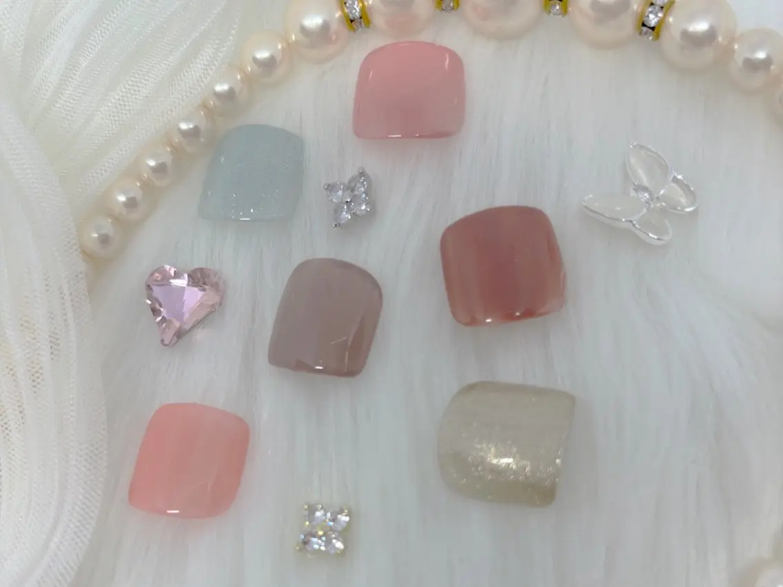 ネイル フットネイル フットネイル Conjunim MAMI🎀✨のネイルデザイン