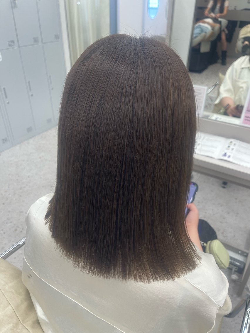 ミディアム カラー ベージュカラー COCO reiのヘアスタイル